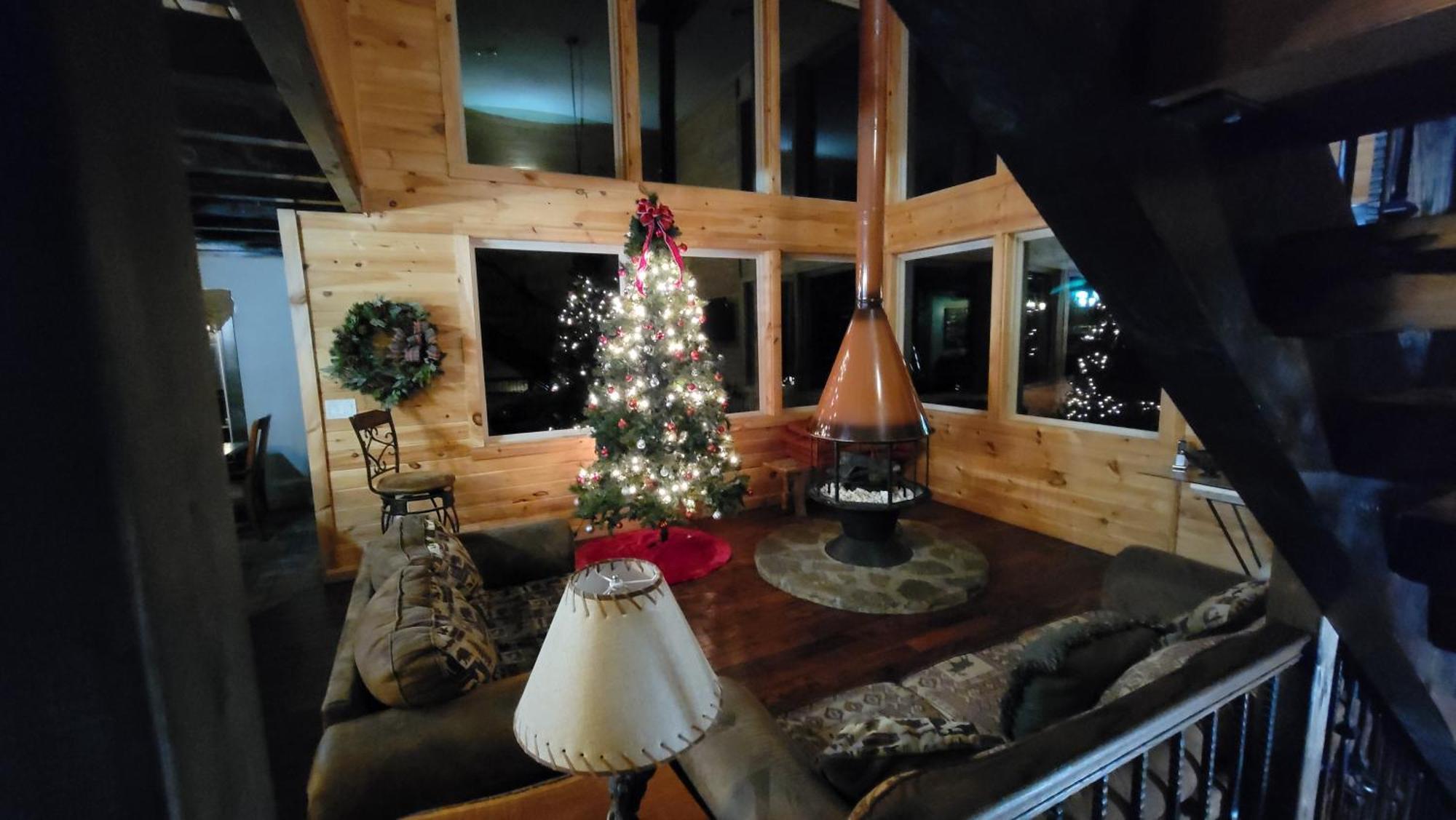 Bear Necessities, Luxury 5Bd Mtn Views, Hot Tub, Many Bear Sightings Villa Gatlinburg Ngoại thất bức ảnh