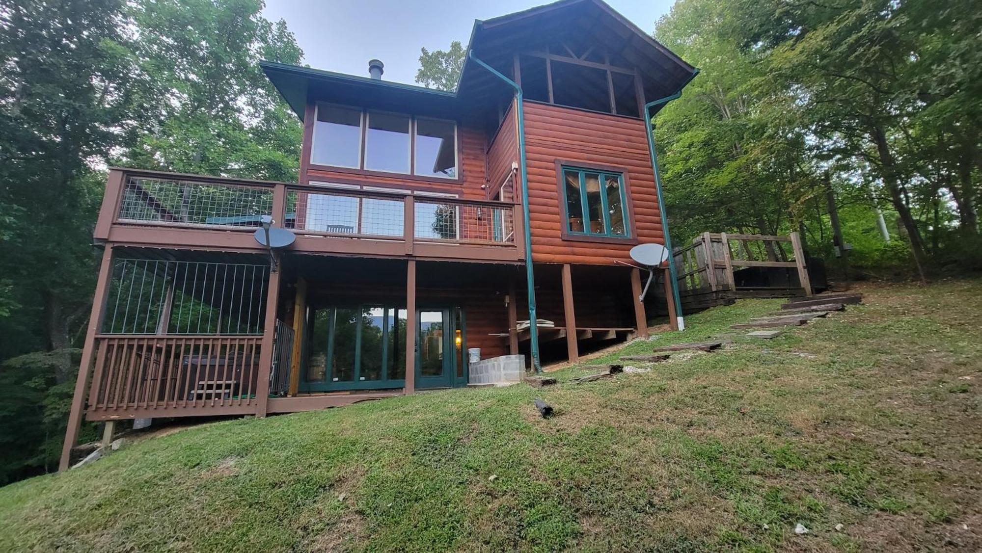 Bear Necessities, Luxury 5Bd Mtn Views, Hot Tub, Many Bear Sightings Villa Gatlinburg Ngoại thất bức ảnh